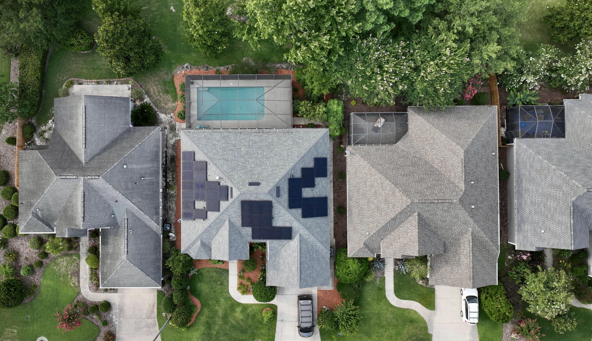 Florida home with rooftop solar panels — is solar still worth it in 2026 after the tax credit ended