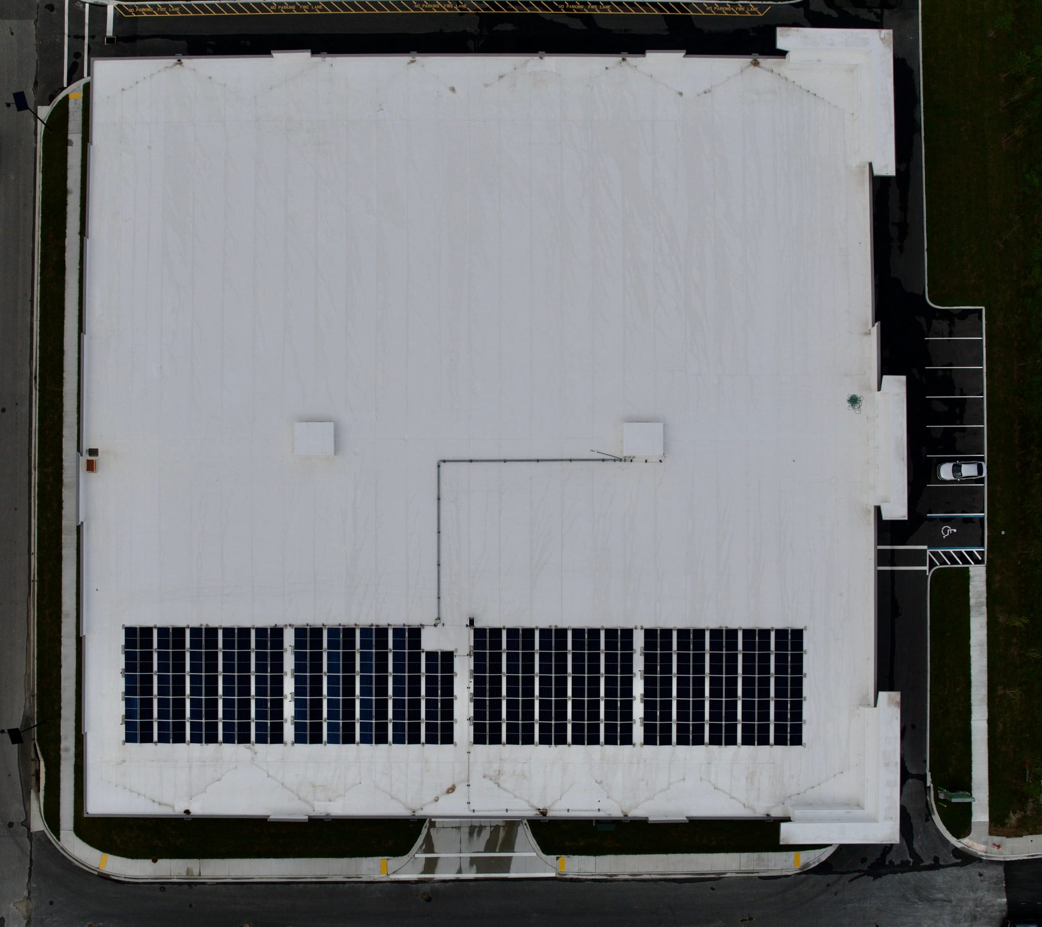 ExtraSpace Storage solar installation