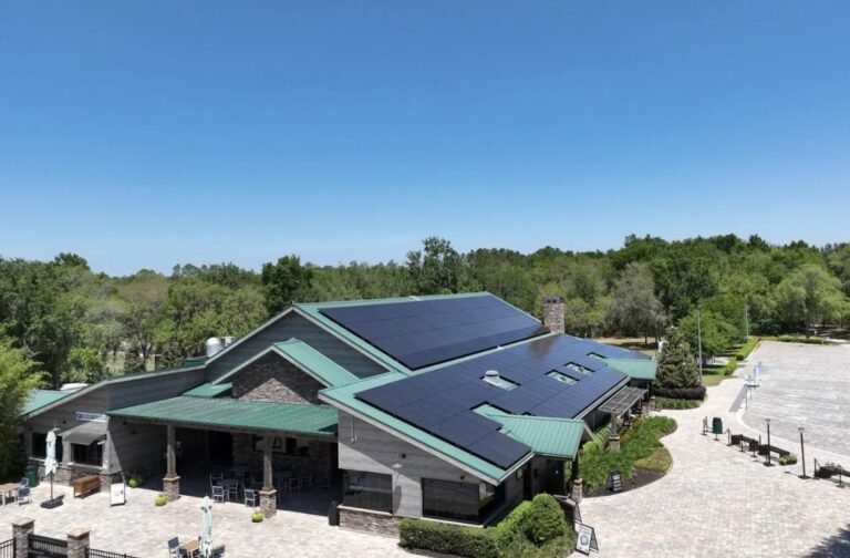 Restaurant in Florida with a PPM Solar rooftop system on a standing-seam metal roof