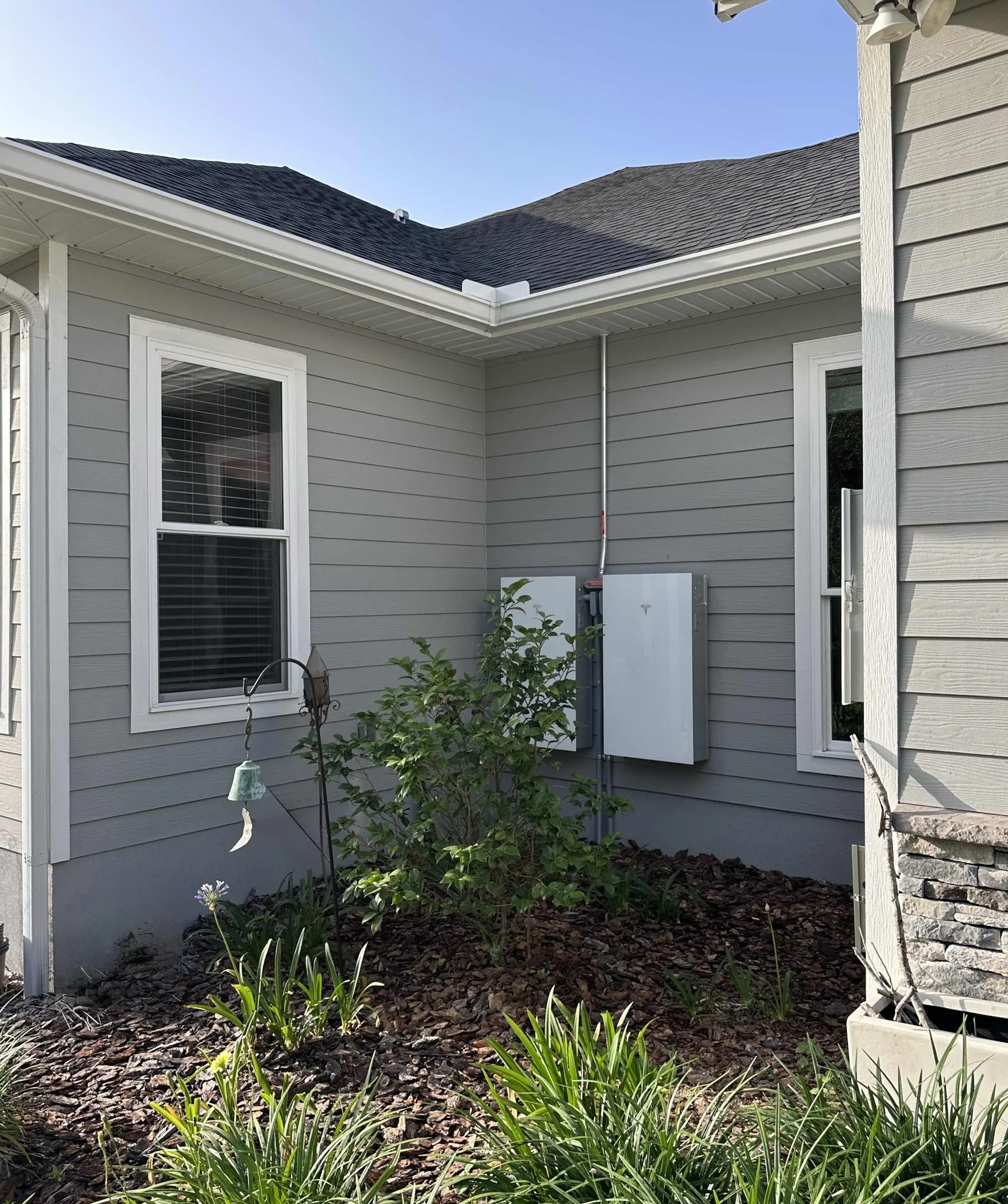solar battery backup for home